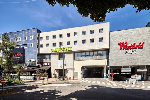 B&B 호텔 베르사유 르 쉐스네