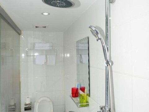 Shanghai Miaohua Hotel