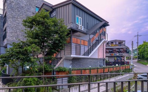 Alpine Pension