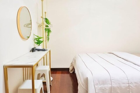 Retreat House 81 - BTS Onnut