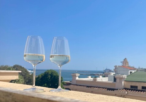 온리룸스 V - 센트럴 & 트레인 스테이션