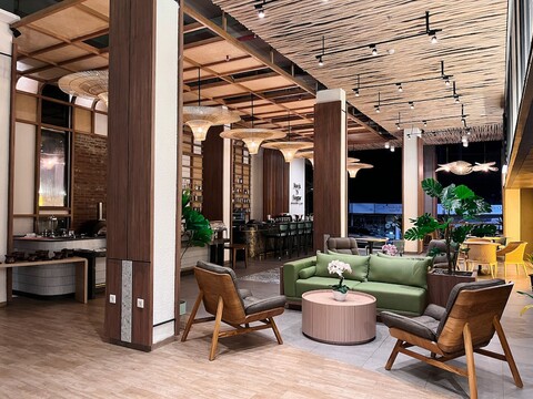 루미노르 호텔 레기안 세미냑 - 발리