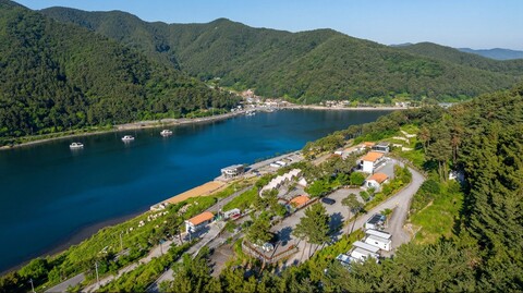 고성 산들바다 글램핑카라반 펜션