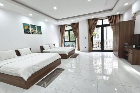 HUYNH's HOUSE 4 Bedroom Apartment