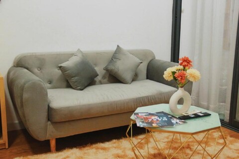 더 선 애비뉴 - TP홈즈