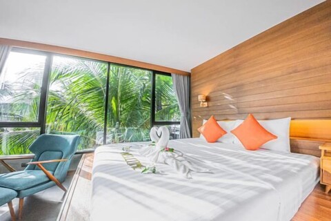 J4 Samui Hotel