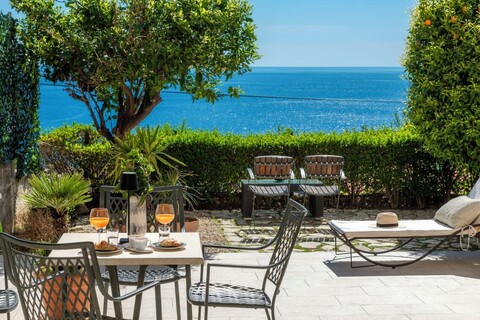 칠 아웃 올드 타운 & 씨뷰 아파트먼트