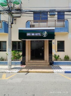 Gru Inn Hotel