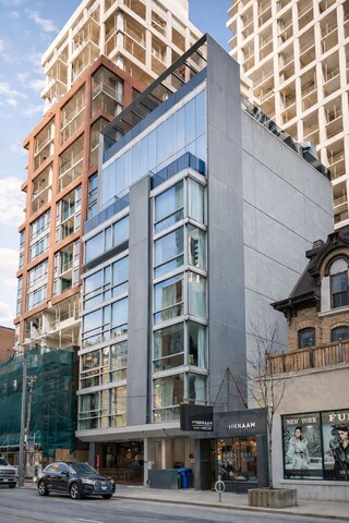 네스터 핀 엔터테인먼트 디스트릭트