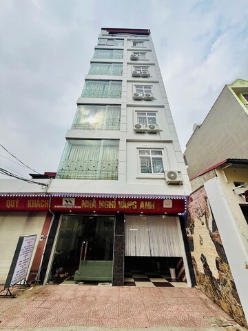 방 안 호텔 박 닌