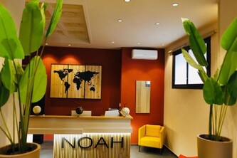 Noah Gate Hotel & Suites