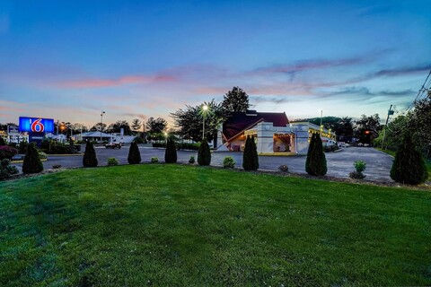 모텔 6 로렌스빌, 뉴저지