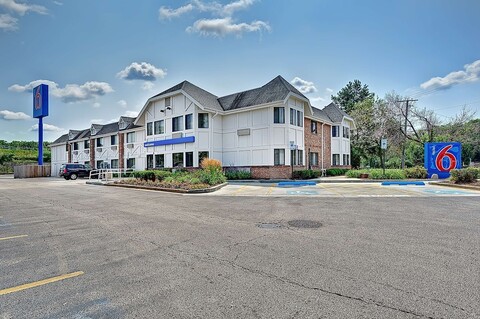 모텔 6 글렌뷰, 일리노이 - 시카고 노스