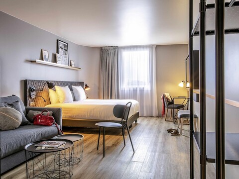 오텔 머큐어 파리 제느빌리에