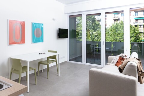 치레네 아파트먼트