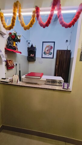 룸샬라 호텔 만나트