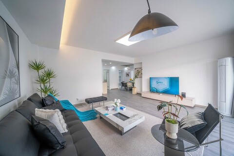 타임스 3베드룸 2욕실 아파트먼트, 쉬자후이 지하철역 근처