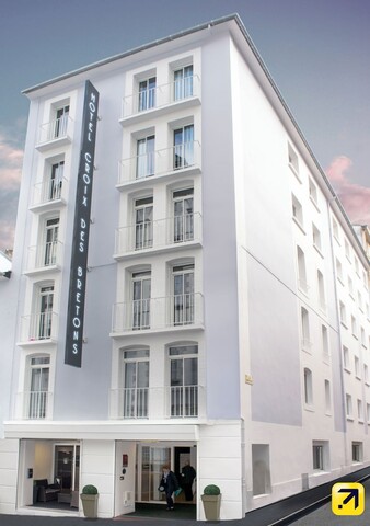 오텔 크루아 데 브르통 루르드 피레네