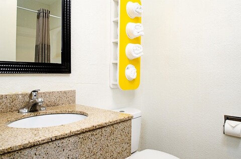 모텔 6 머데스토, 캘리포니아 - 다운타운