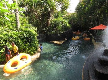 DBI Hotel - 1 minute to the Beach and 1 second to the Mall