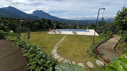 카마라드비파 리트릿 무눅