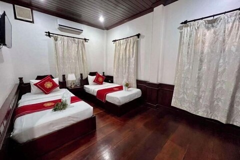 Villa Vieng Sa Vanh Hotel