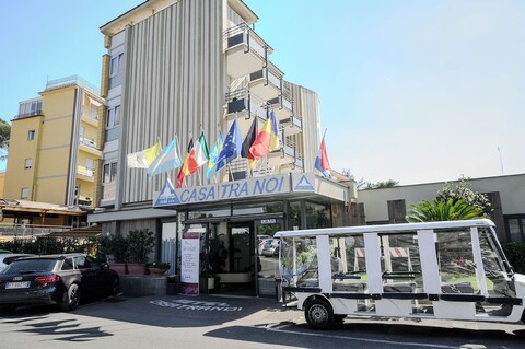 호텔 카사 트라 노이