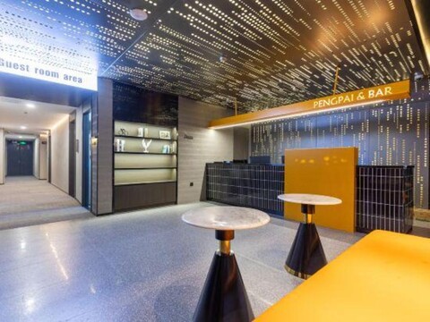 Pengpai Light Luxury Hotel (Chongming Chenjiazhen)