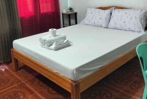 편안한 시키호르 룸, 이전 이름 CCMPC