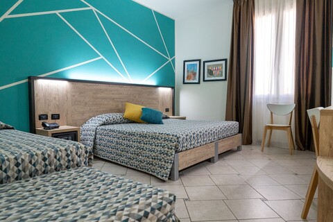 마리탄 호텔 & 스파