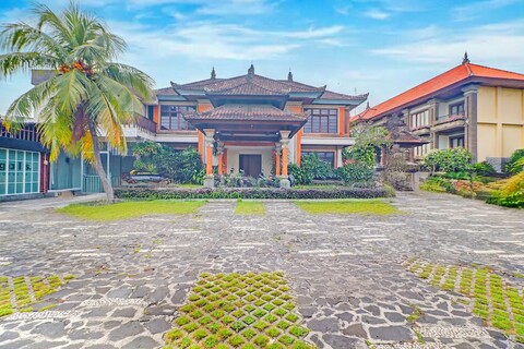 Collection O 발리, 사누르 비치 근처, 이전 이름 아카르사 트랜싯