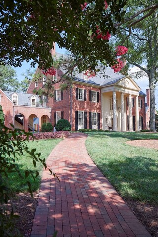 리조 센터 - 데스티네이션 바이 하얏트 호텔