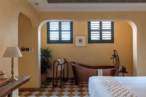 자이푸르 어보드