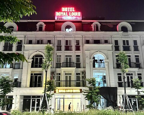 로얄 루이스 호텔