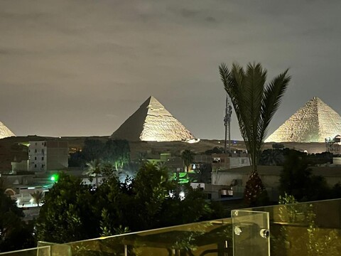 REGENT PYRAMIDS VIEW HOTEL