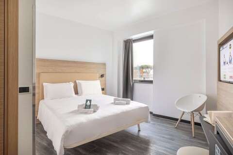 B&B 호텔 포메지아 로마