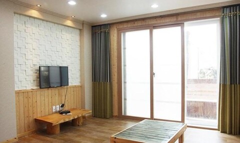 Pension in the forest