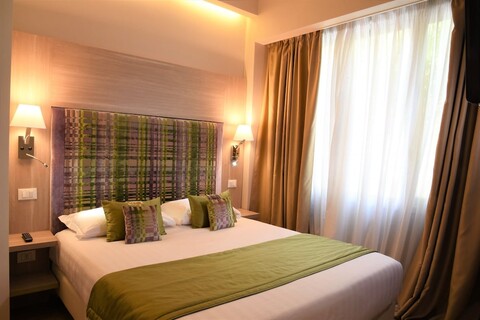 피아차 델 포폴로의 시크 & 타운 럭셔리 룸