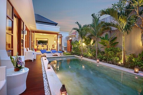 Lucia Villa Seminyak