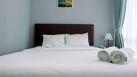 Classy 2BR Apartment at Menteng Park with City View