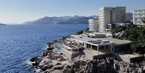 호텔 로열 넵툰