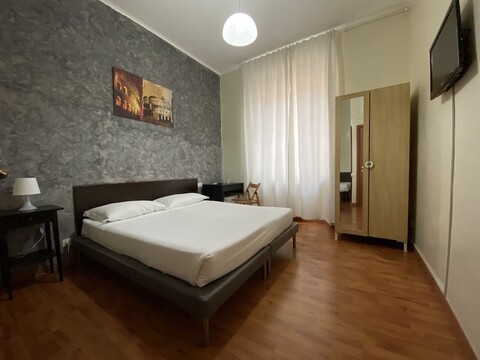 더 플레이스 인 롬