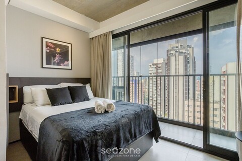 콘도미니엄 내 4 베드룸 집, 수영장 있음 NAT0202