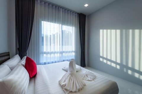 The Garnet Light Pool Villa Ao Nang