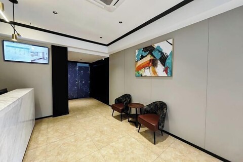 No.8 Season Hotel (Shenzhen Dongmen Hubei Subway Station Branch)