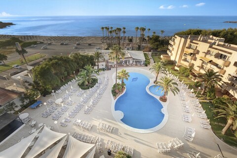 호텔 THB 사 코마 플라트하