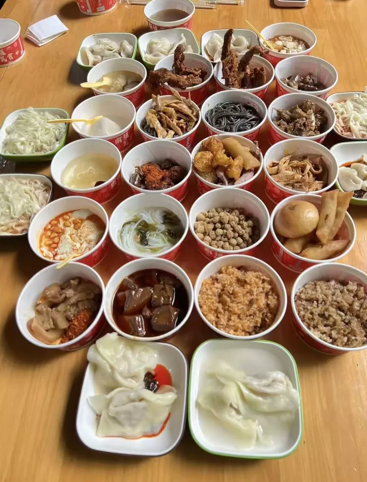 청두 One Day 투어 하루 동안 인기 명소를 방문!한국어 가이드 +차량