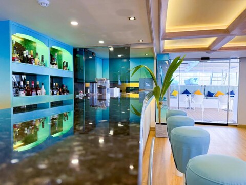 Ritrella Floating Hotel