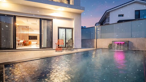 부산 누누하우스풀빌라