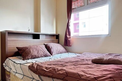 2BR Apt Green Pramuka w/ WiFi, Netflix and Pool by 2ndHome